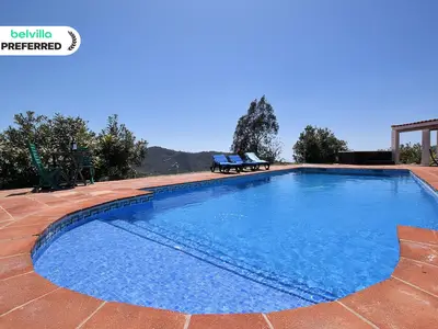 PoolOfHouse
