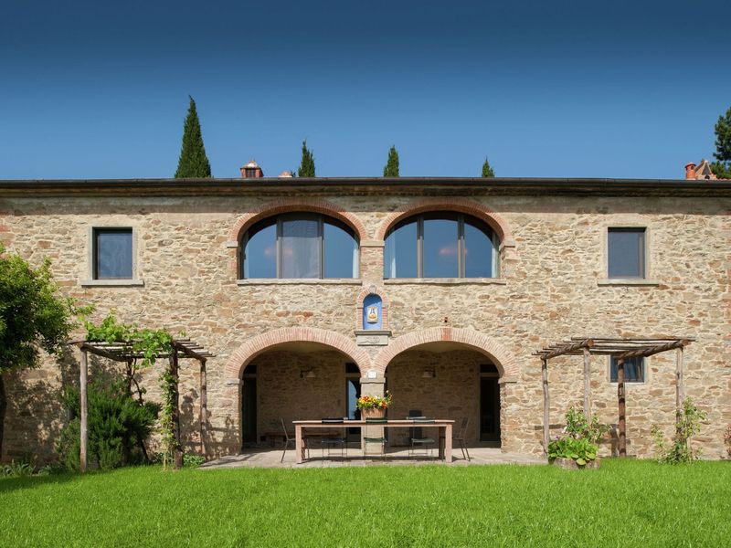 19351624-Villa-12-Arezzo-800x600-1