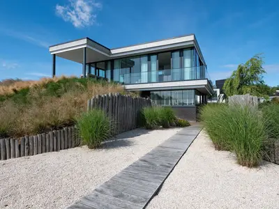 ExteriorSummer