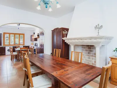 DiningRoom