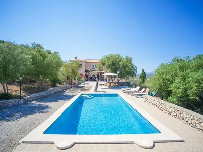 PoolOfHouse