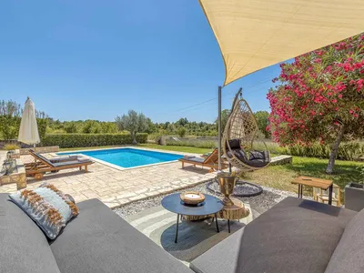 Villa für 6 Personen (160 m²) in Baderna 8/10