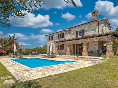 Villa für 6 Personen (140 m²) in Baderna 2/10