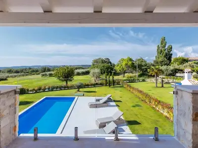 Villa für 8 Personen (200 m²) in Baderna 5/10