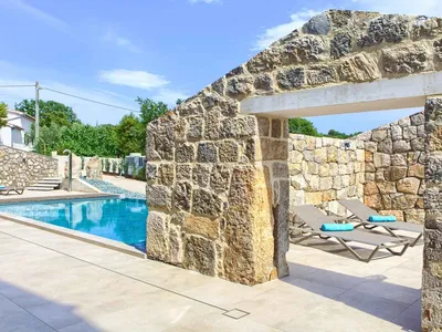 Villa für 6 Personen (432 m²) in Bajčići 6/10