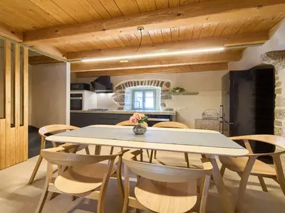 Villa für 6 Personen (432 m²) in Bajčići 9/10