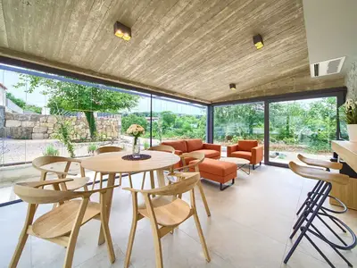 Villa für 6 Personen (120 m²) in Bajčići 10/10