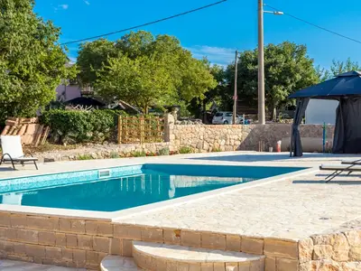 Villa für 8 Personen (160 m²) in Bajčići 2/10