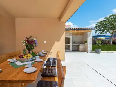 Villa für 8 Personen (280 m²) in Baldaši 4/10