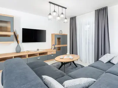 Villa für 8 Personen (280 m²) in Baldaši 5/10