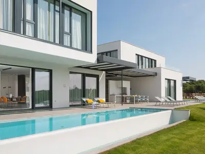 Villa für 6 Personen (325 m²) in Bale 1/10