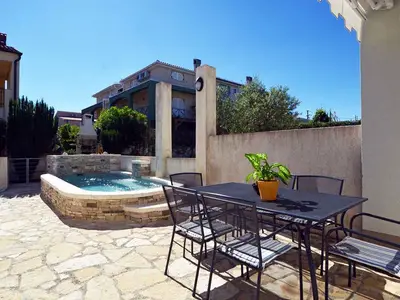 Villa für 12 Personen (166 m²) in Banjole 2/10