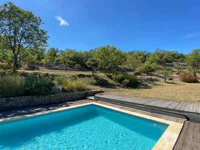 PoolOfHouse