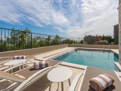 Villa für 8 Personen (120 m²) in Baredine 2/10