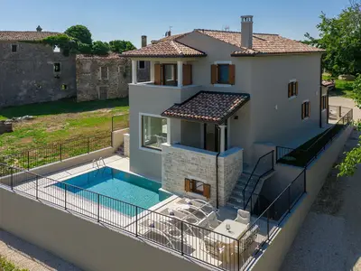 Villa für 8 Personen (120 m²) in Baredine 3/10