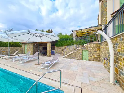 Villa für 10 Personen (200 m²) in Bartolići 5/10