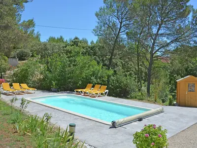 PoolOfHouse