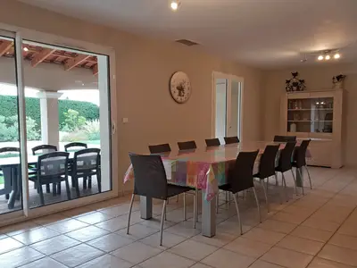 DiningRoom