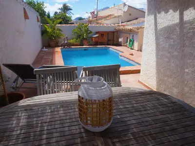 PoolOfHouse