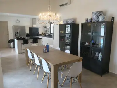 DiningRoom