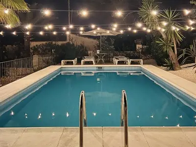 PoolOfHouse