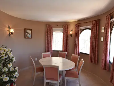 DiningRoom