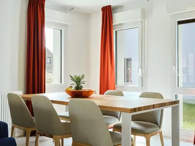 DiningRoom DiningRoom
