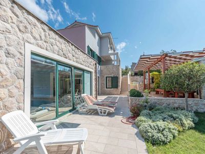 Villa für 10 Personen (350 m²) in Betina 1/10