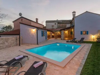 Villa für 6 Personen (100 m²) in Bibali 2/10
