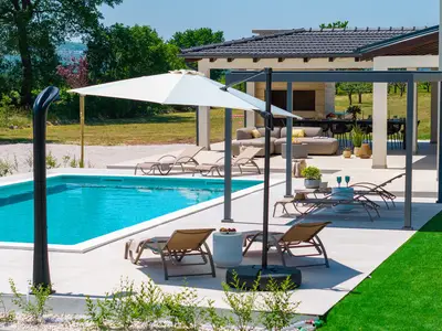 Entdecken Sie die perfekte Mischung aus Luxus und Natur in der Villa Aria Relax – Ihr ruhiges zweites Zuhause erwartet Sie!