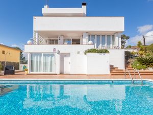 19342939-Villa-10-Blanes-300x225-1