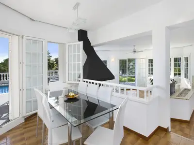 DiningRoom