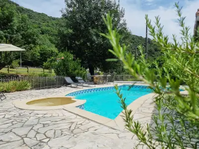 Pool des Ferienhauses