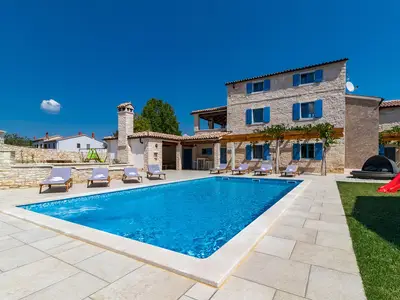 Villa für 20 Personen (500 m²) in Bokordići 1/10