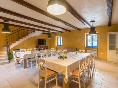 Villa für 20 Personen (500 m²) in Bokordići 8/10
