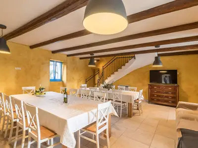 Villa für 20 Personen (500 m²) in Bokordići 9/10