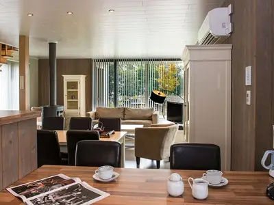 DiningRoom