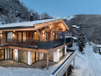 Außenseite Ferienhaus [Winter]