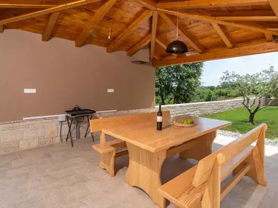 Villa für 8 Personen (220 m²) in Brig 5/10 Villa für 8 Personen (220 m²) in Brig 5/10