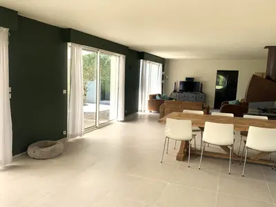 DiningRoom