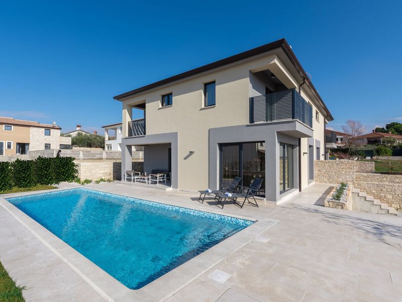 23388100-Villa-6-Brtonigla-800x600-0