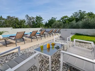 Villa für 8 Personen (166 m²) in Brtonigla 7/10