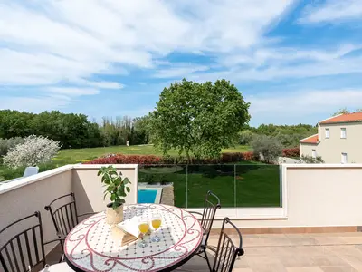 Villa für 8 Personen (250 m²) in Brtonigla 4/10