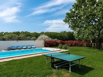 Villa für 8 Personen (250 m²) in Brtonigla 6/10