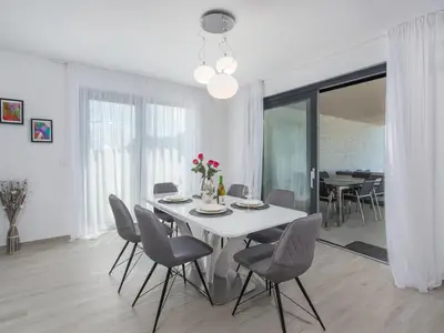 Villa für 6 Personen (200 m²) in Brtonigla 10/10