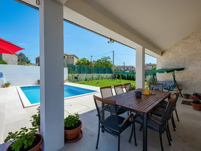Villa für 7 Personen (128 m²) in Brtonigla 8/10