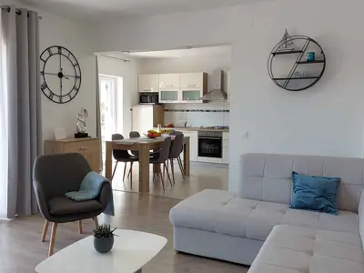 Villa für 10 Personen (240 m²) in Brtonigla 8/10