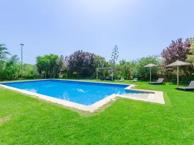 PoolOfHouse