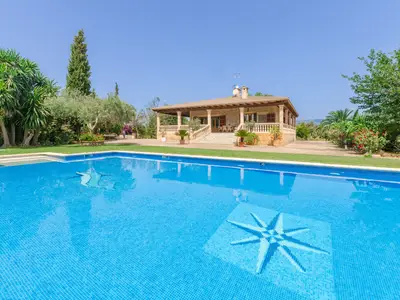PoolOfHouse