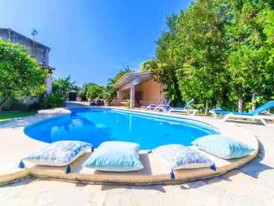PoolOfHouse